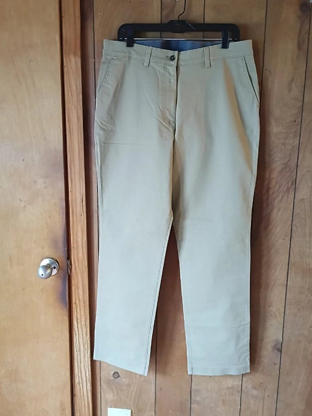 Edwards Women’s Pants Size 16/32 Khaki Tan Stretch Cotton Blend Straight Leg NWT